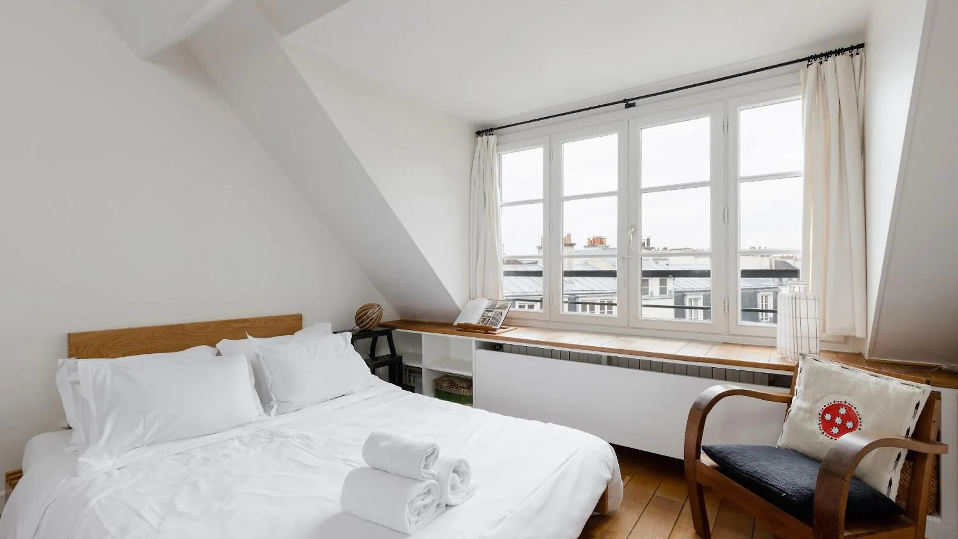 Hotel De Ville - Cityapartmentstay Paris Apartment