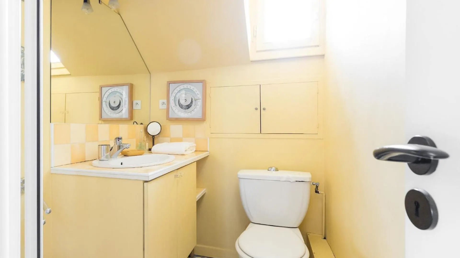 Apartment Hotel De Ville - Cityapartmentstay Paris France
